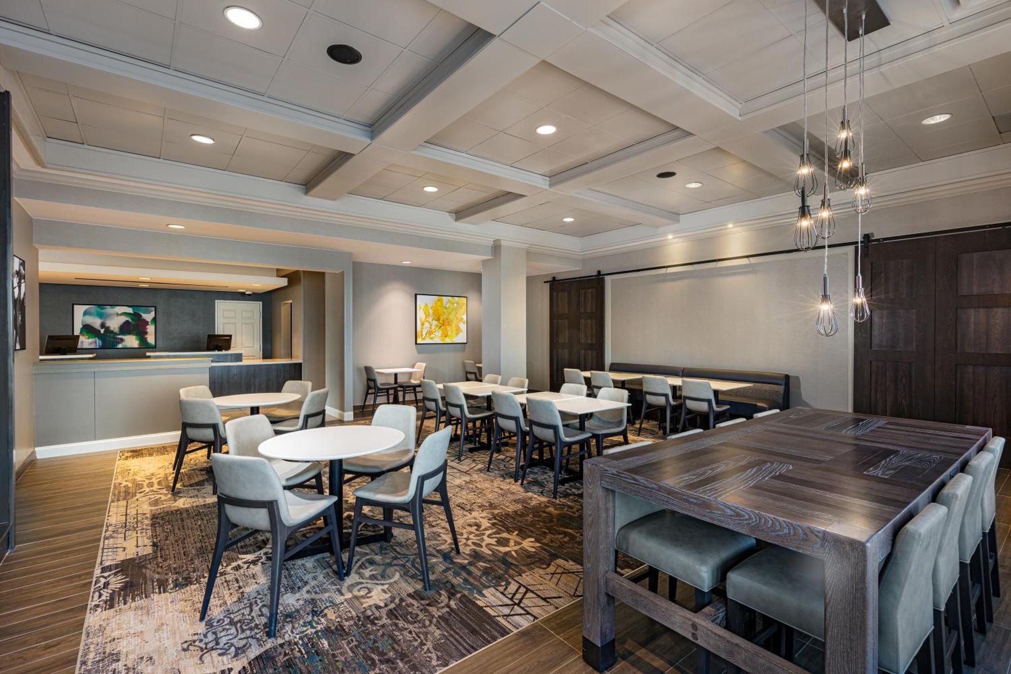 Residence Inn Louisville Downtown Екстер'єр фото